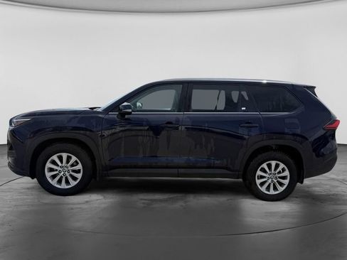 Used 2024 Toyota Grand Highlander AWD image 11