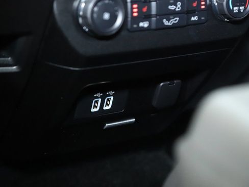 Used 2018 Ford F150 XLT w/ Equipment Group 302A Luxury AWD/4WD image 24
