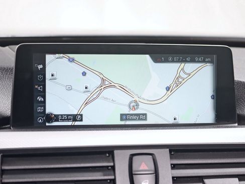 Used 2017 BMW 430i Convertible image 19