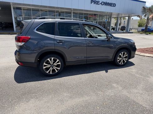 Used 2021 Subaru Forester Limited w/ Popular Package #3 AWD/4WD image 3