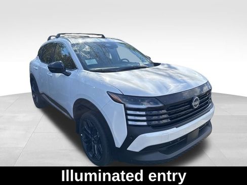 New 2026 Nissan Kicks SR w/ SR Premium Package image 10