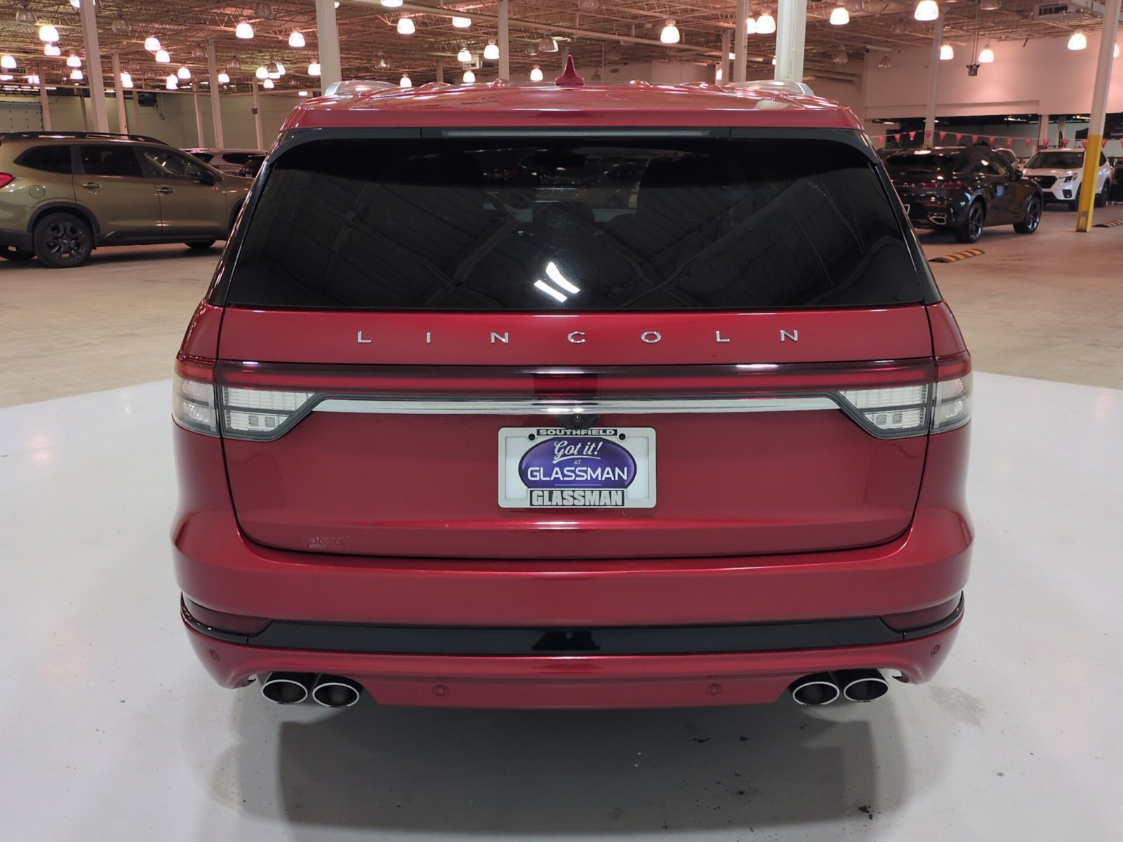 Used 2020 Lincoln Aviator Grand Touring w/ Equipment Group 301A AWD/4WD image 4