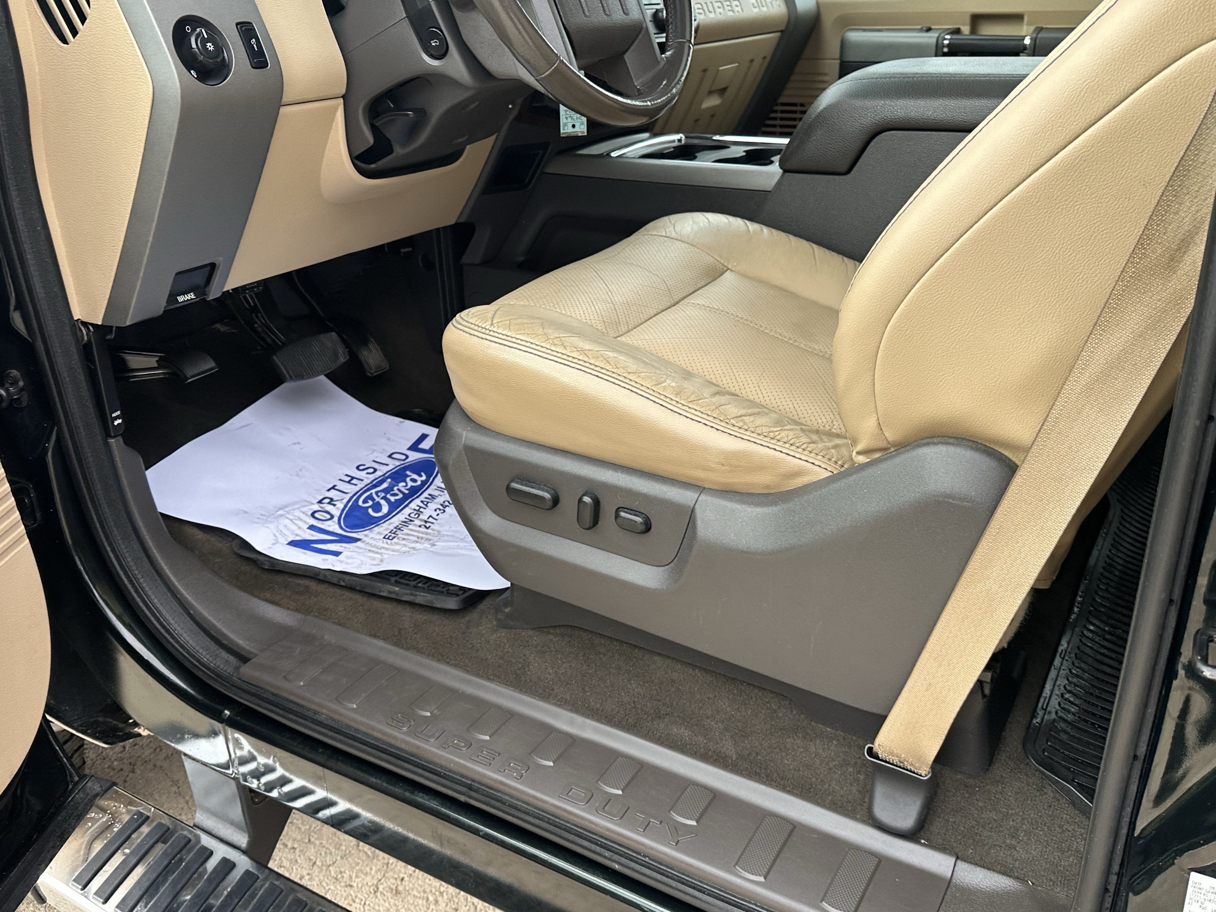 Used 2012 Ford F250 Lariat w/ Lariat Ultimate Pkg AWD/4WD image 12