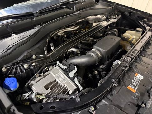 Used 2020 Ford Explorer Platinum w/ Premium Technology Package AWD/4WD image 48