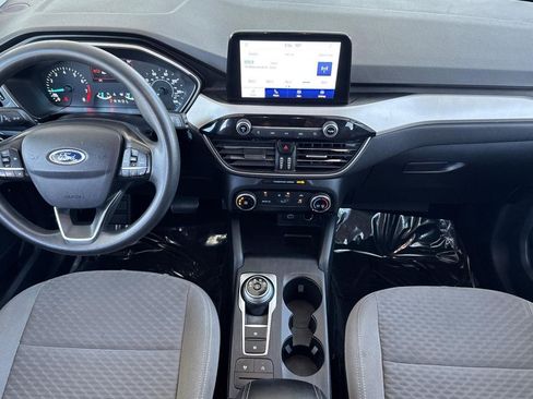 Used 2022 Ford Escape SE FWD image 16