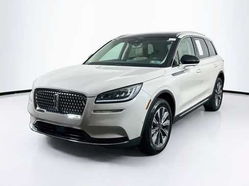 Certified 2022 Lincoln Corsair Reserve w/ Equipment Group 201A AWD/4WD image 3