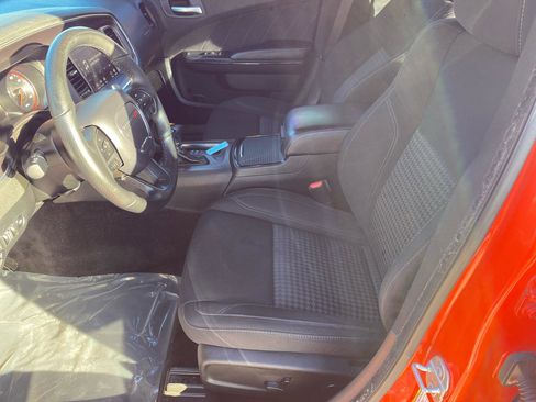 Used 2018 Dodge Charger GT w/ Blacktop Package AWD/4WD image 15
