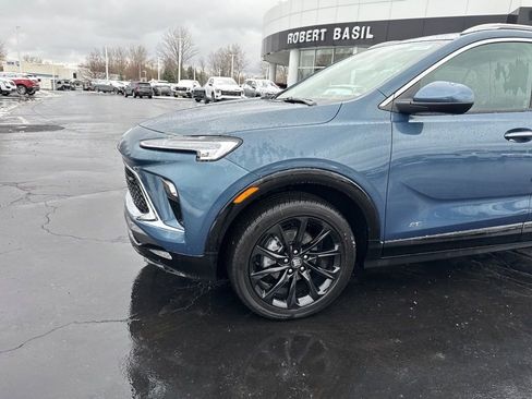 New 2026 Buick Encore GX Sport Touring image 5