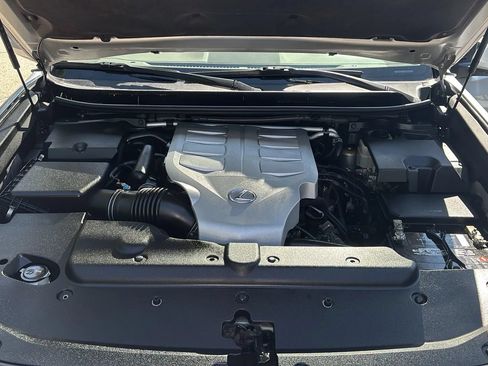 Used 2015 Lexus GX 460 w/ Premium Package AWD/4WD image 29