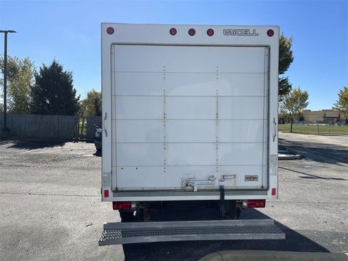 Used 2017 RAM ProMaster 3500 image 4