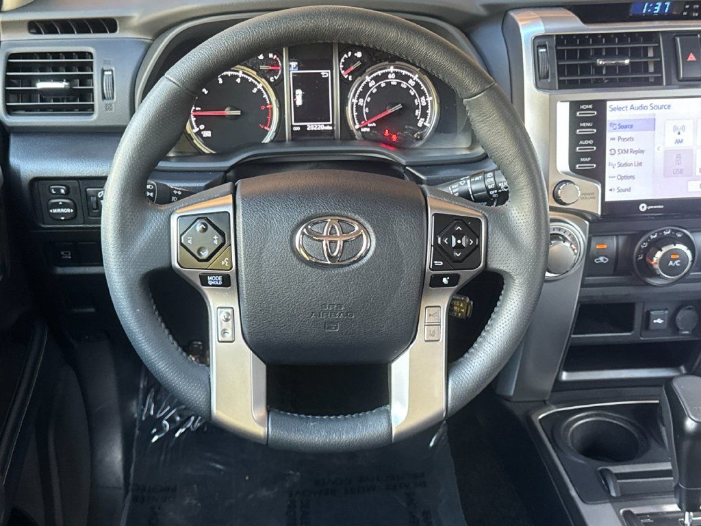 Used 2023 Toyota 4Runner TRD Sport w/ Technology Package AWD/4WD image 18