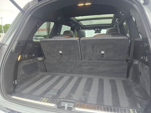 Used 2024 Mercedes-Benz GLS 450 4MATIC image 23