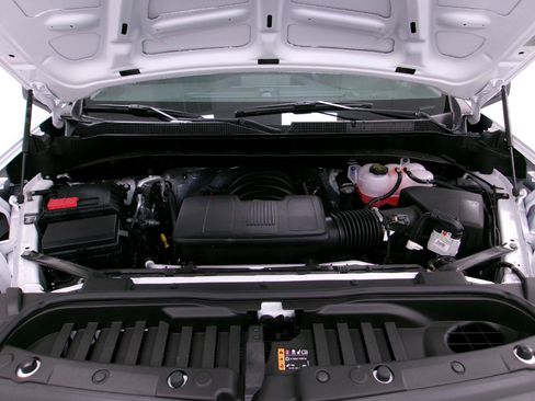 New 2025 Chevrolet Silverado 1500 W/T w/ WT Value Package image 17