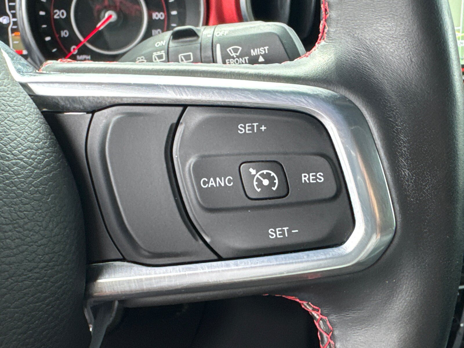 Used 2018 Jeep Wrangler Unlimited Rubicon AWD/4WD image 32