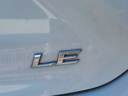 Used 2025 Toyota Camry LE image 7