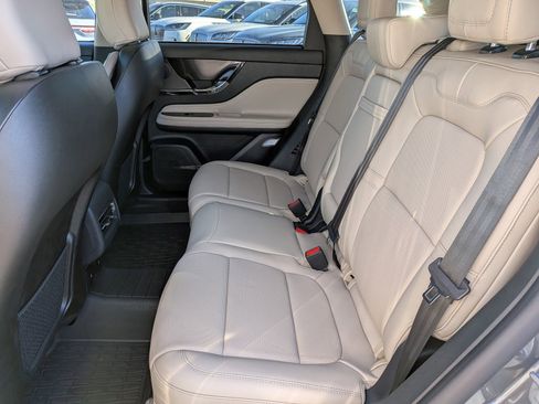 New 2026 Lincoln Corsair Reserve image 17