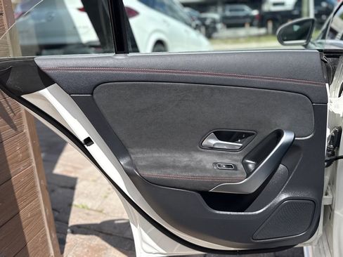 Used 2021 Mercedes-Benz CLA 35 AMG 4MATIC image 32