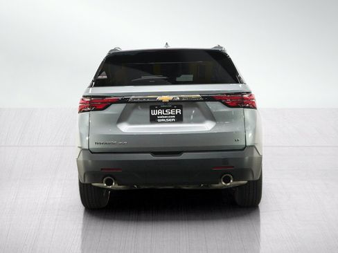 Used 2023 Chevrolet Traverse LT AWD/4WD image 4