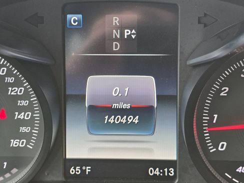 Used 2016 Mercedes-Benz C 300 4MATIC Sedan image 5