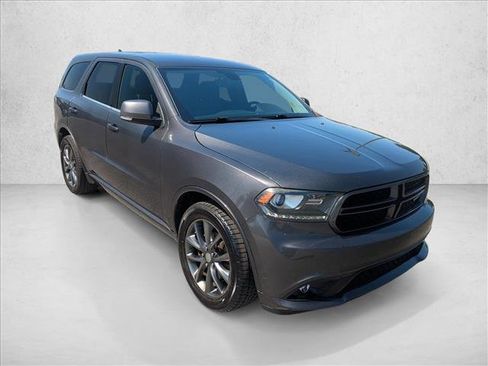 Used 2018 Dodge Durango GT RWD image 3