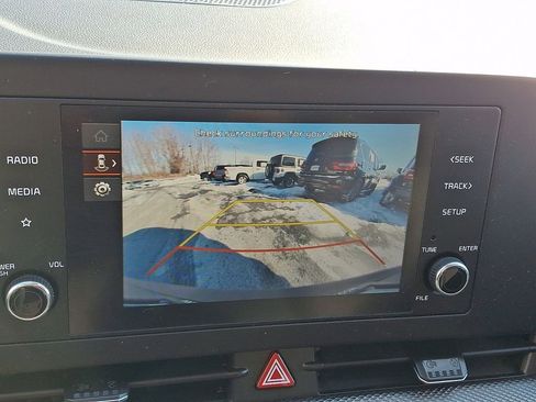 Used 2023 Kia Sportage LX image 17