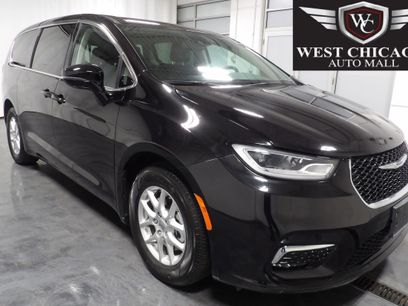 Used 2024 Chrysler Pacifica Limited