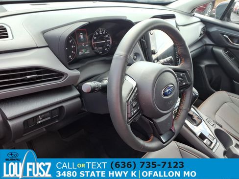 Used 2026 Subaru Crosstrek 2.5i Limited AWD/4WD image 8