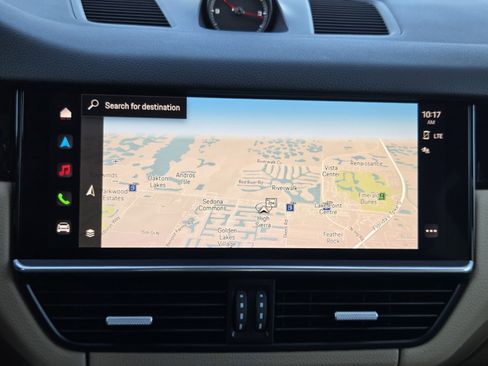 Used 2022 Porsche Cayenne S image 25