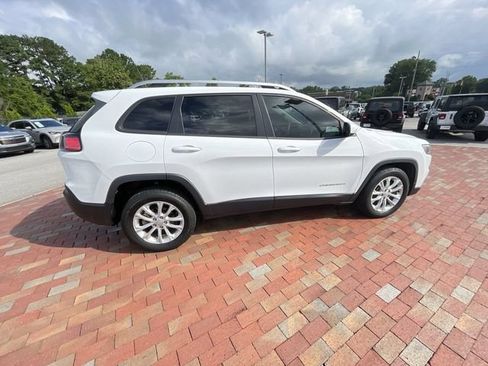 Used 2021 Jeep Cherokee Latitude FWD image 35