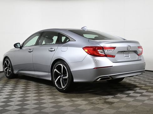 Used 2019 Honda Accord Sport image 5