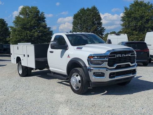 New 2025 RAM 5500 Tradesman image 7