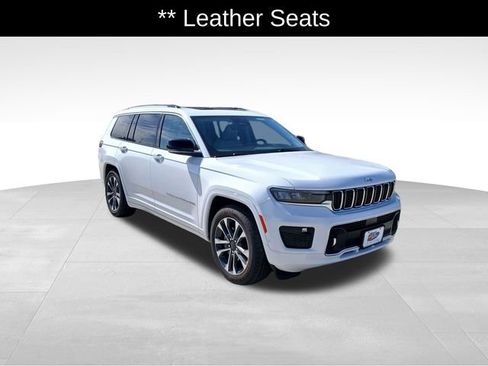 Used 2023 Jeep Grand Cherokee L Overland AWD/4WD image 7