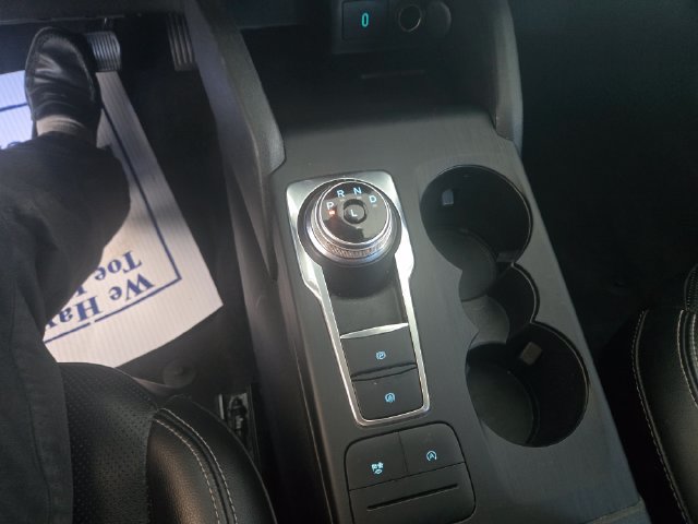 Used 2020 Ford Escape SEL FWD image 11