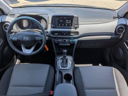 Used 2020 Hyundai Kona SE FWD image 16
