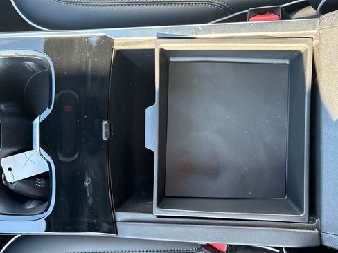 Used 2025 Buick Enclave Sport Touring image 30