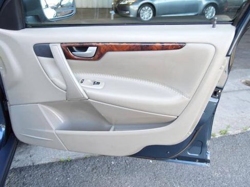 Used 2005 Volvo XC70 AWD/4WD image 28