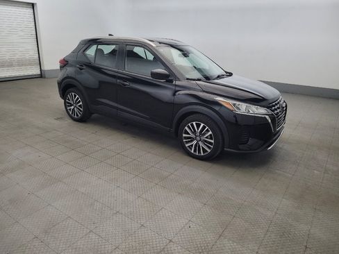 Used 2021 Nissan Kicks SV FWD image 11