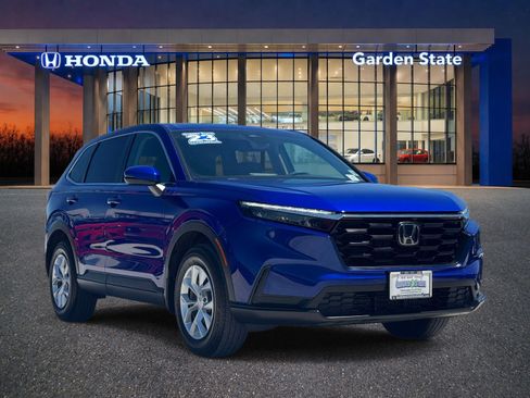 Certified 2024 Honda CR-V LX image 2