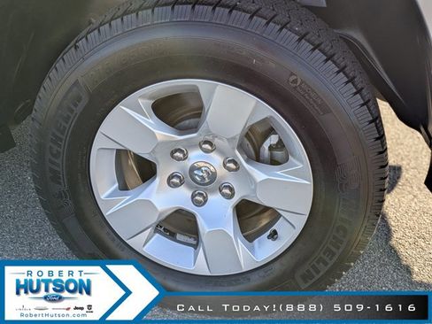 Used 2021 RAM 1500 Big Horn image 10