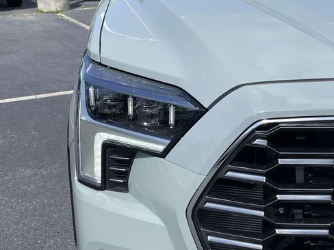 New 2026 Toyota Sequoia Platinum AWD/4WD image 18