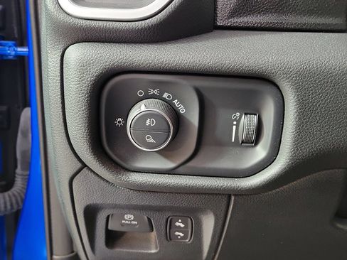 Used 2023 RAM 1500 Big Horn AWD/4WD image 14