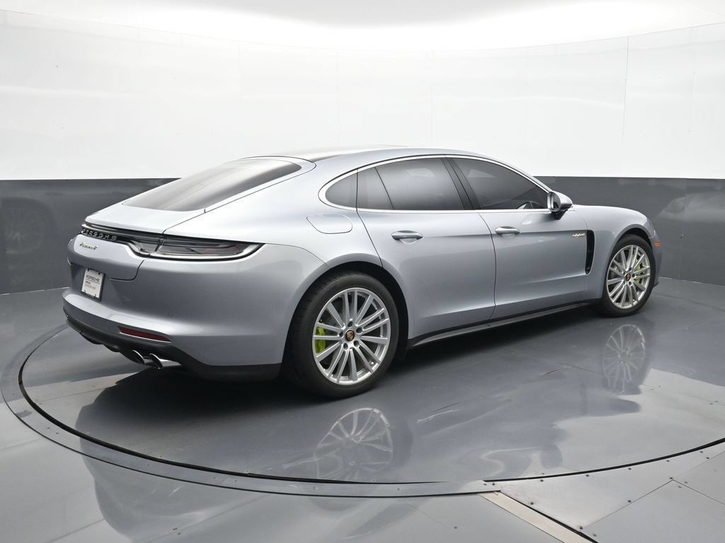 Certified 2023 Porsche Panamera AWD/4WD image 22