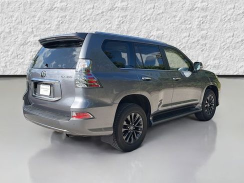 Used 2022 Lexus GX 460 Premium w/ Premium Plus Package AWD/4WD image 3