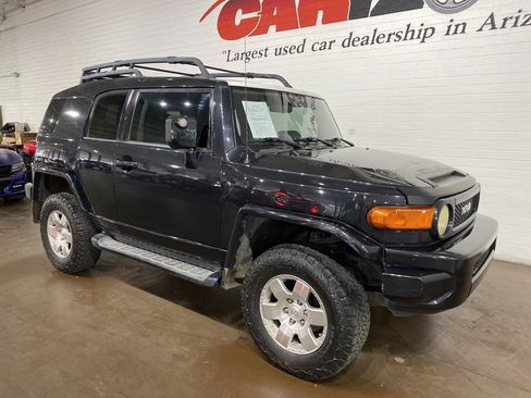 Used 2007 Toyota FJ Cruiser 4WD image 2