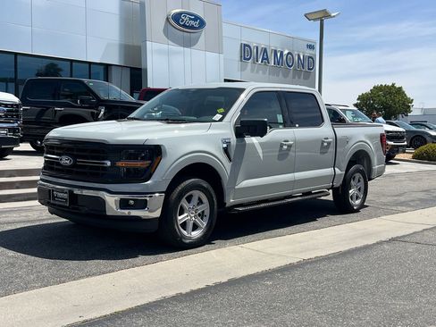 New 2026 Ford F150 XLT w/ Equipment Group 302A MID RWD image 2