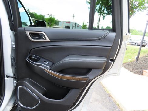 Used 2018 GMC Yukon Denali w/ Denali Ultimate Package AWD/4WD image 25