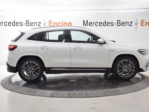 New 2026 Mercedes-Benz GLA 35 AMG 4MATIC image 7