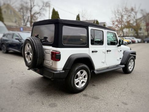 Used 2021 Jeep Wrangler Unlimited Sport image 10