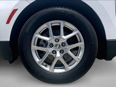 Used 2022 Chevrolet Equinox LT FWD image 10