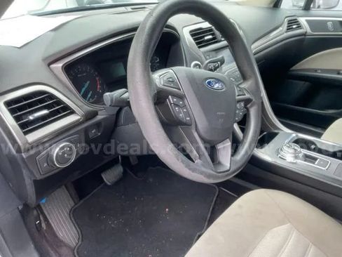 Used 2017 Ford Fusion S FWD image 11